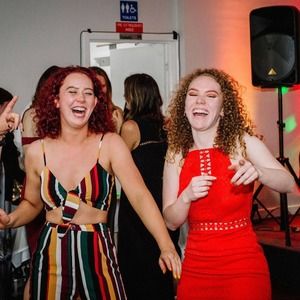 Meet your Posher, Meg